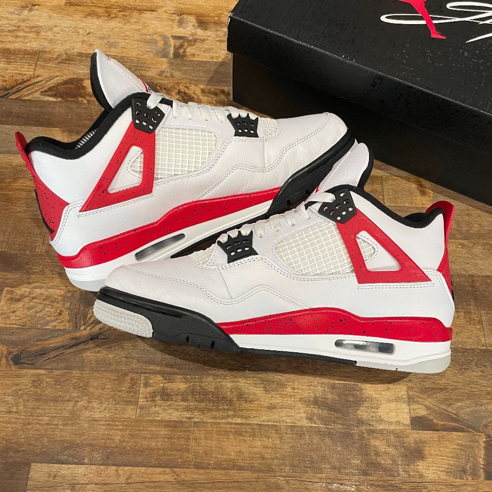 Jordan 4 Red Cement - Size 9