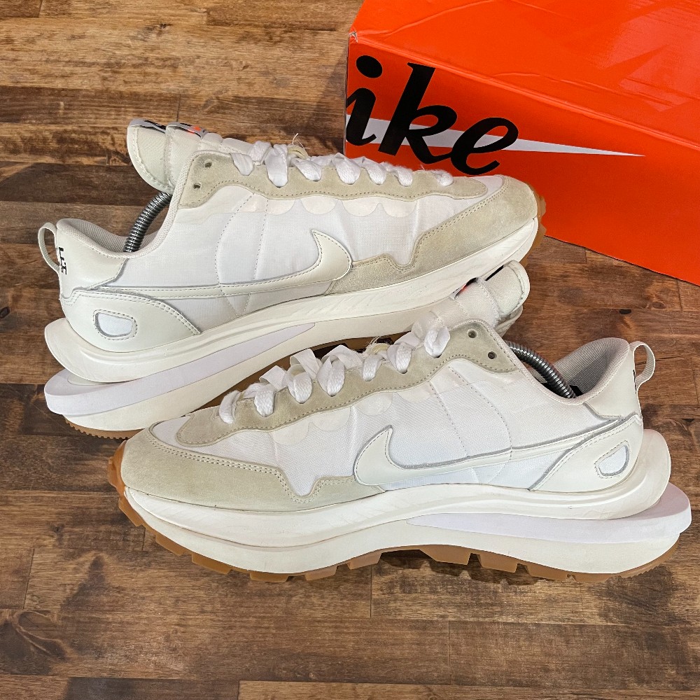 sacai x Nike Vaporwaffle Sail/Gum - Size 11
