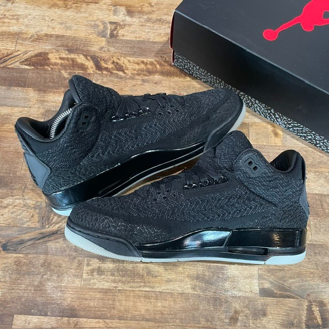 Jordan 3 Retro Flyknit Black - Size 9