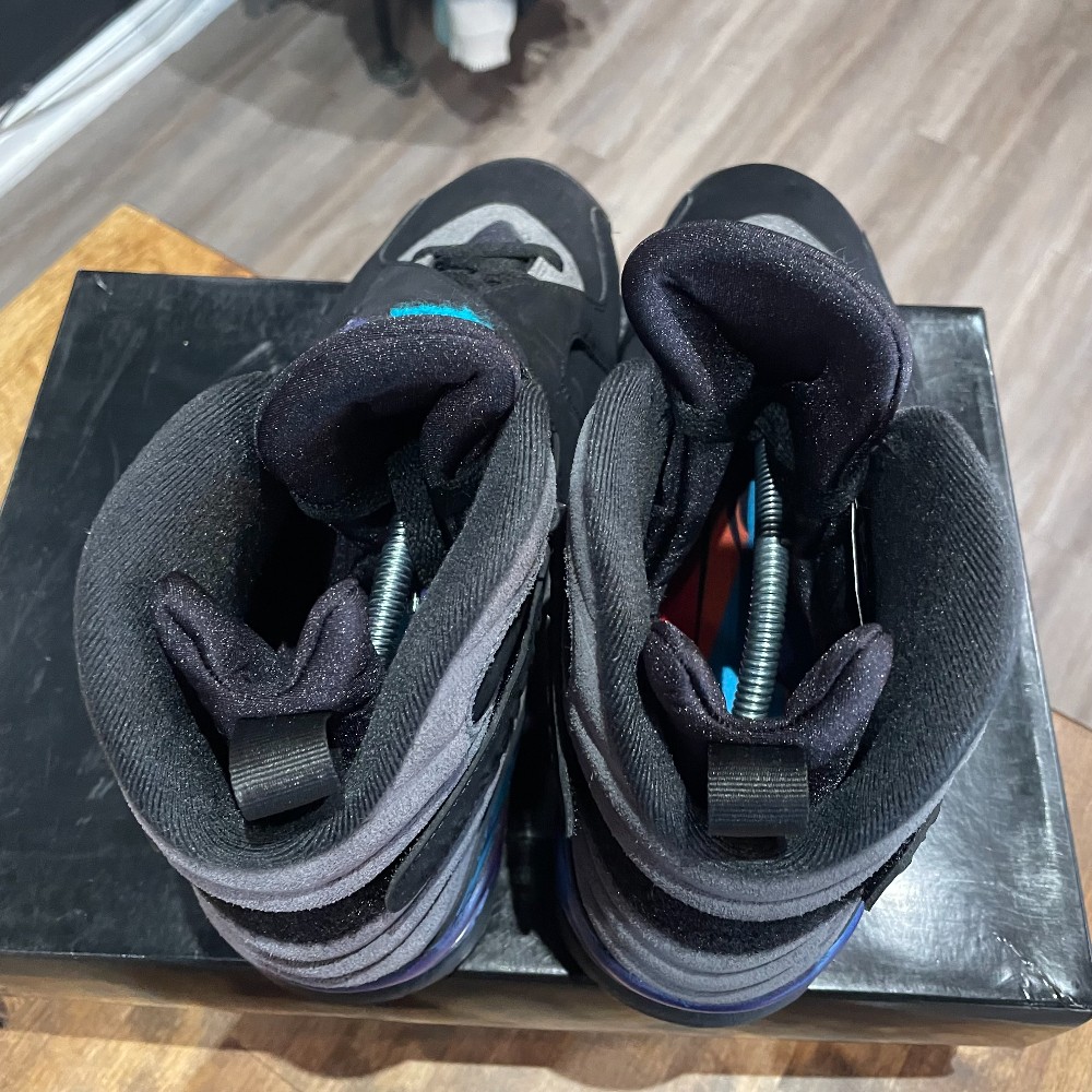 Jordan 8 Retro Aqua - Size 10.5