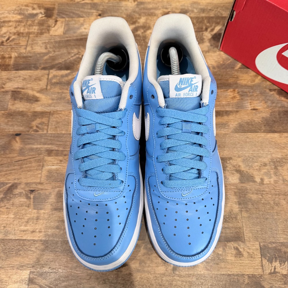 Air Force 1 Low University Blue White (replacement box) - Size 9.5.
