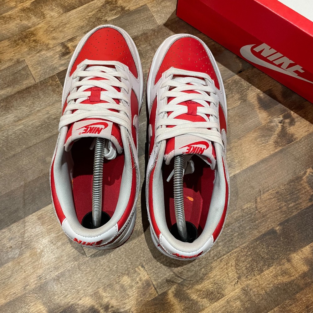 Dunk Low Championship Red - Size 8.5