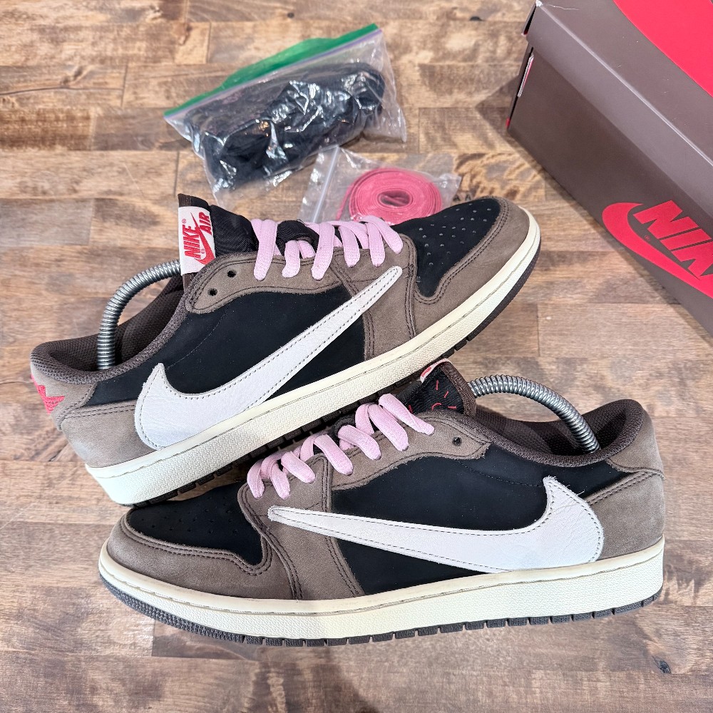 Jordan 1 Low OG Travis Scott Mocha - Size 10