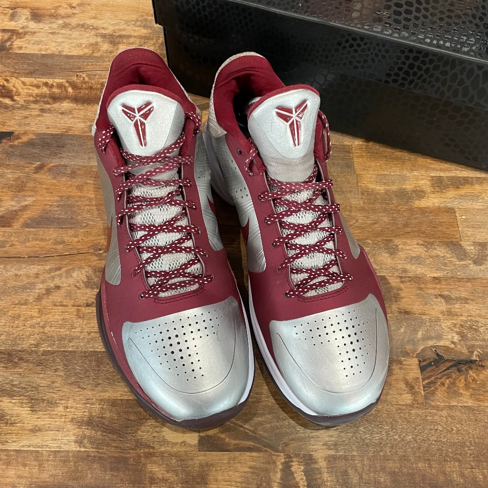 Nike Kobe 5 Protro Lower Merion Aces Away - Size 11