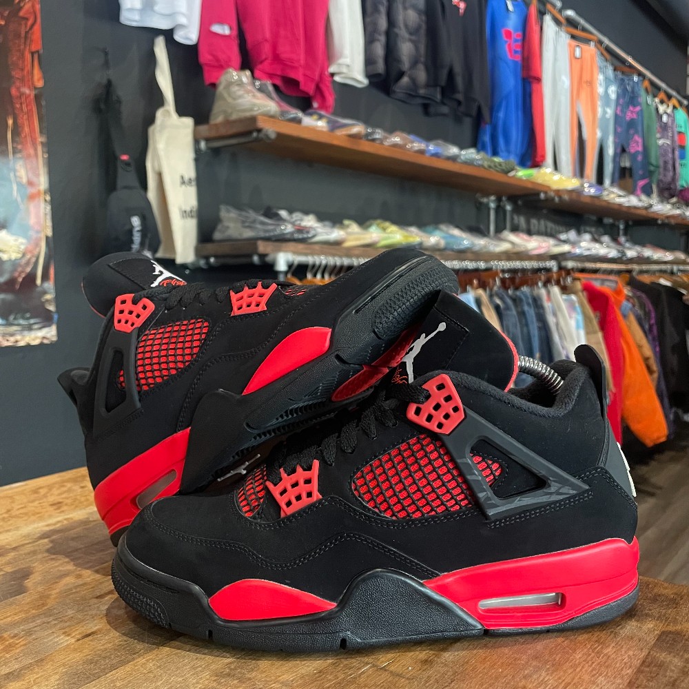 Jordan 4 Red Thunder (No Box) - Size 7.5