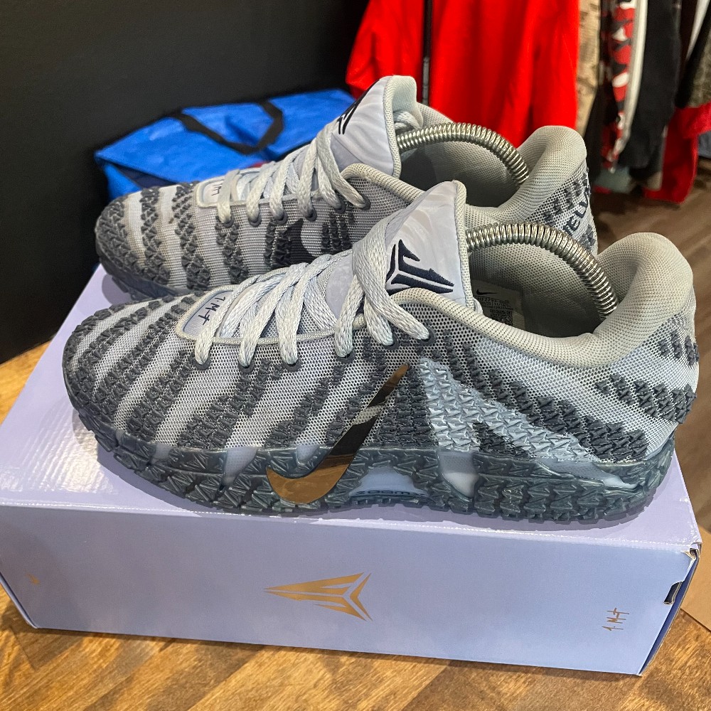 Nike Ja 3 All Star - Size 9