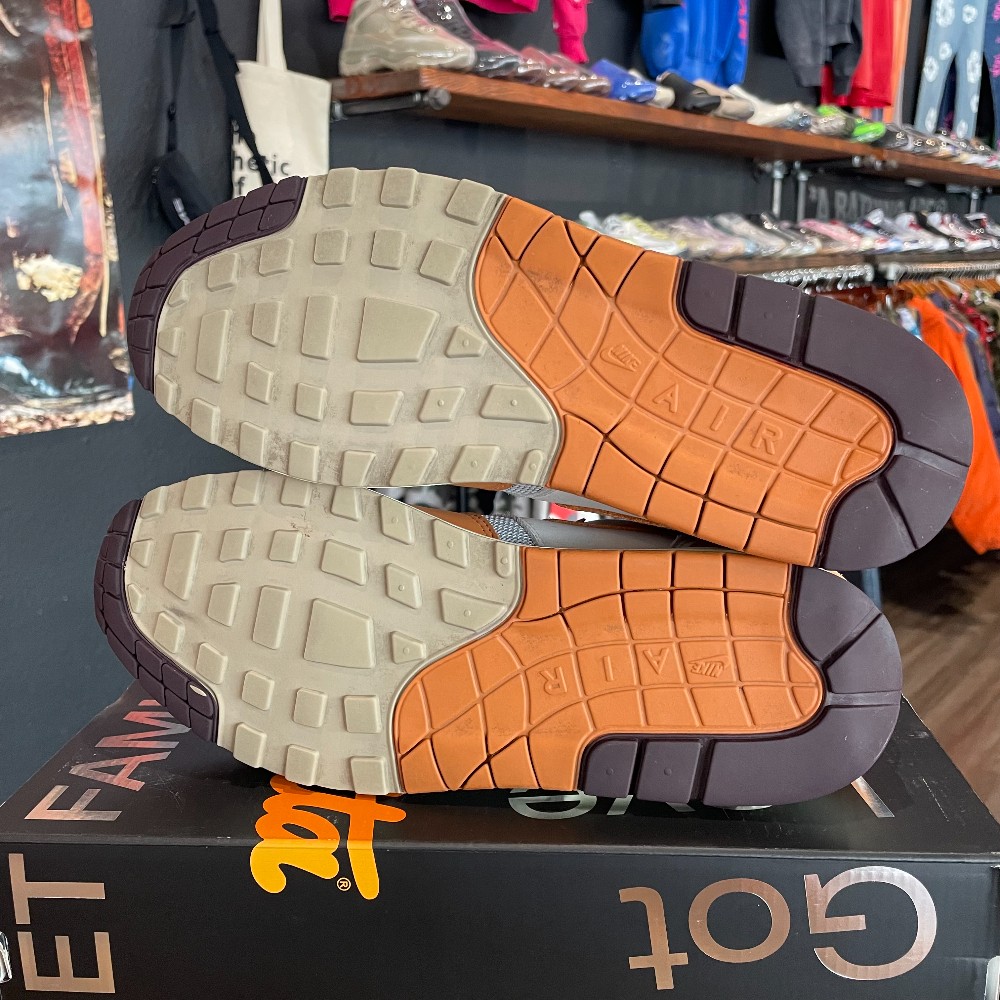 Nike Air Max 1 Patta Waves Monarch - Size 10.5