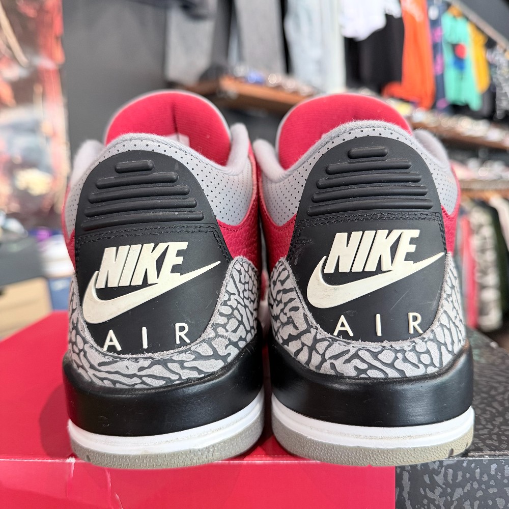 Jordan 3 Unite - Size 11