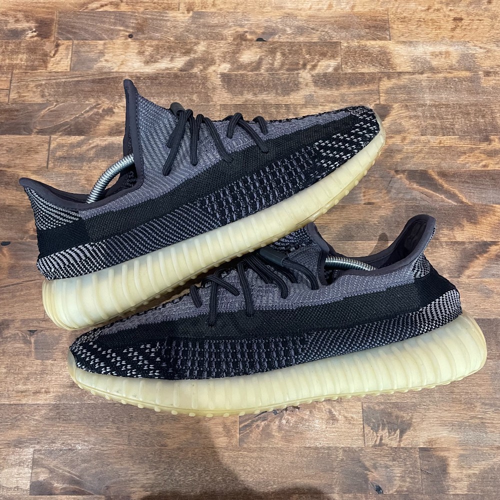 Yeezy 350 V2 Carbon (No Box) - Size 12
