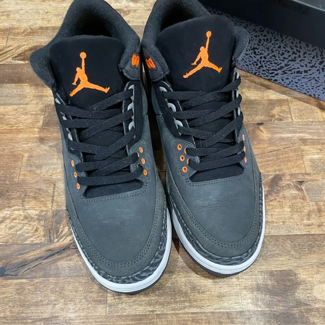 Jordan 3 Retro Fear - Size 10.5