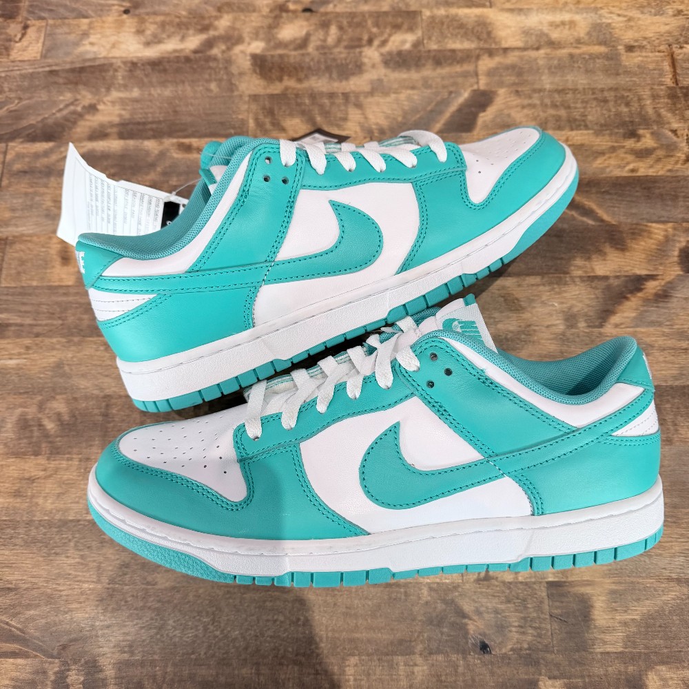 Nike Dunk Low Clear Jade (SAMPLE, NO BOX) - Size 9