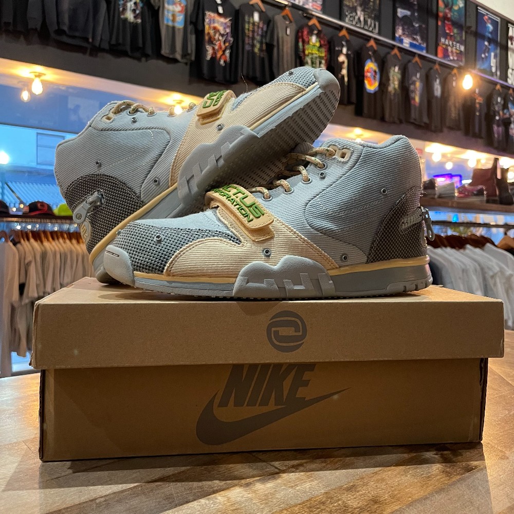 Nike Air Trainer Travis Scott Grey Haze - Size 7.5