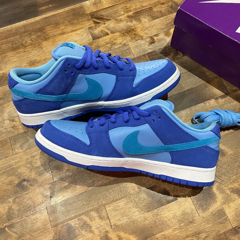 Nike SB Dunk Low Blue Raspberry - Size 12