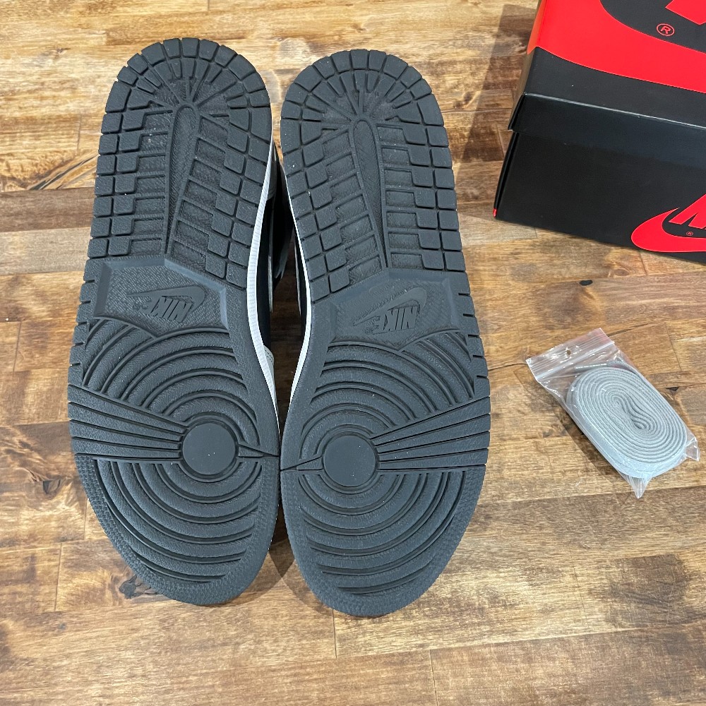 Jordan 1 OG Shadow 2.0 - Size 8.5