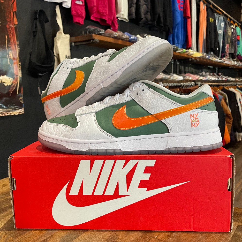 Nike Dunk Low NY vs. NY - Size 12