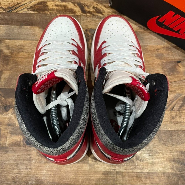 Jordan 1 Retro High Chicago Lost & Found - Size 10