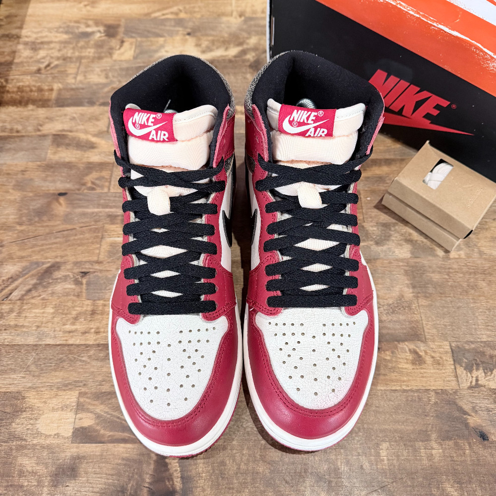 Jordan 1 Retro High Lost & Found Chicago - Size 7.5