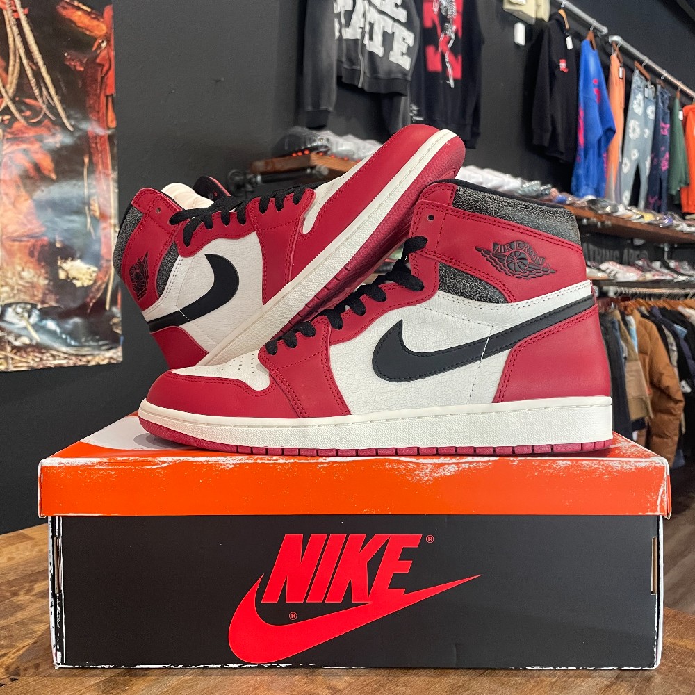 Jordan 1 Retro High Chicago Lost & Found - Size 12