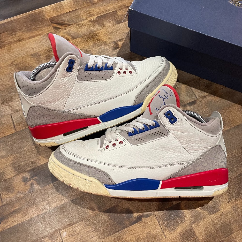 Jordan 3 Retro International Flight - Size 8