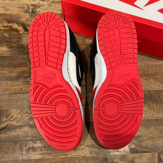 Dunk Low EMB Chicago - Size 9