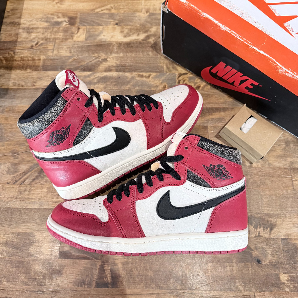 Jordan 1 Retro High Lost & Found Chicago - Size 7.5