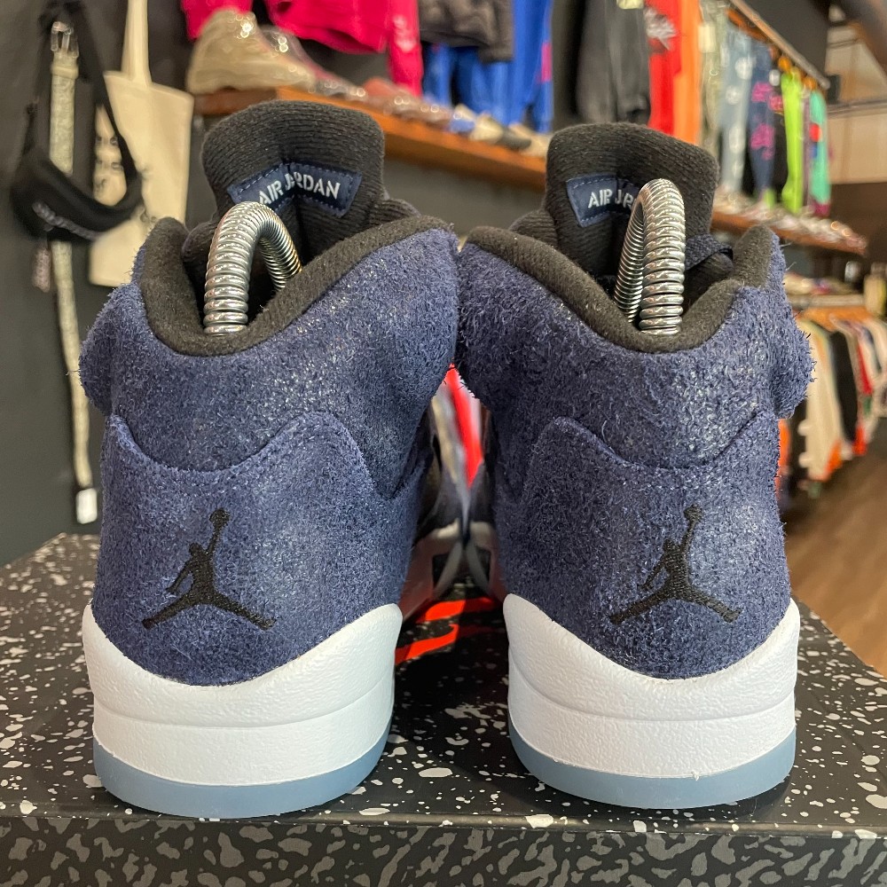 Jordan 5 Georgetown GS (replacement box) - Size 5Y