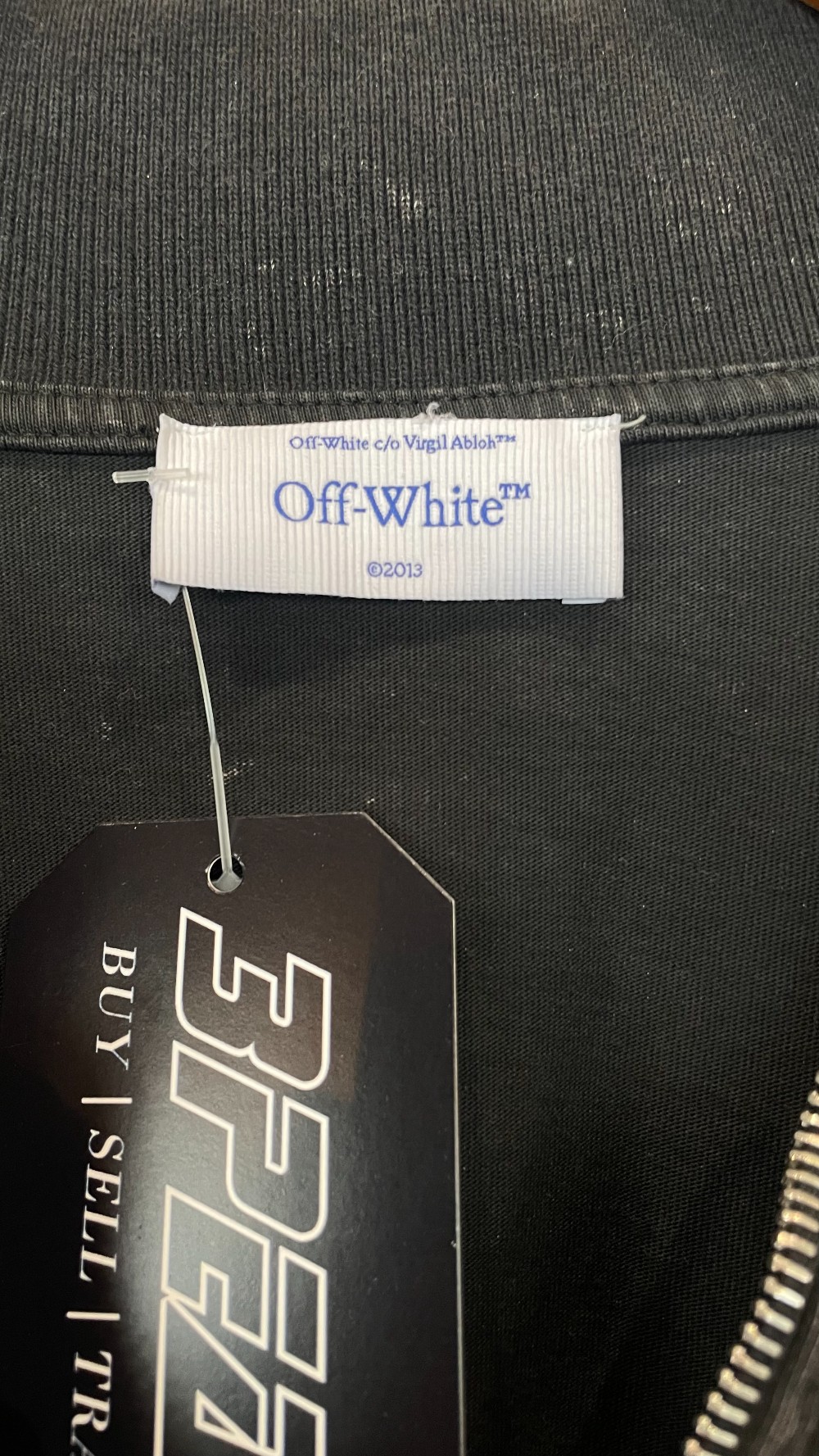 Off-White Quarterzip - M