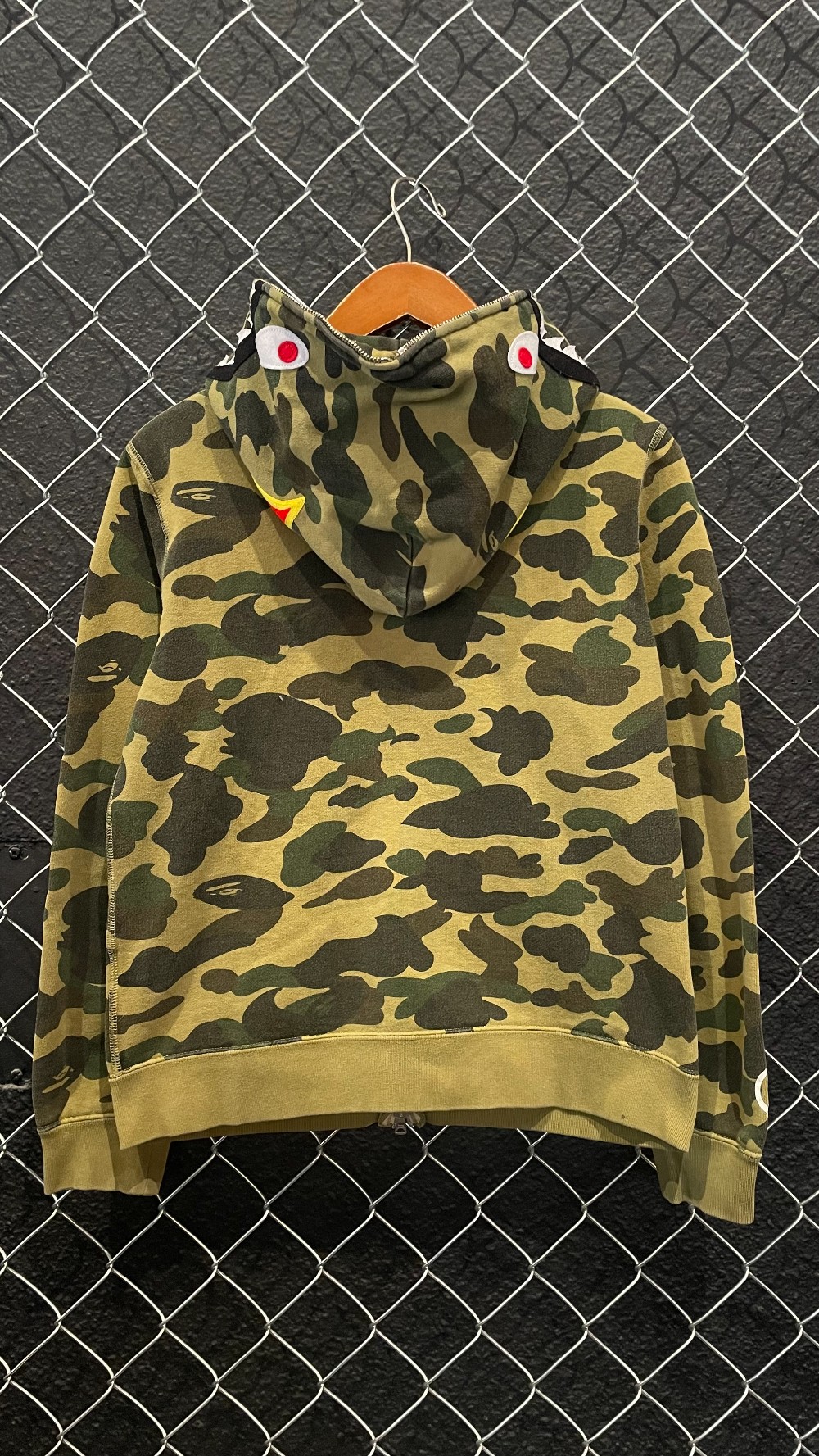 Bape 1st Camo Shark Fullzip Hoodie - S