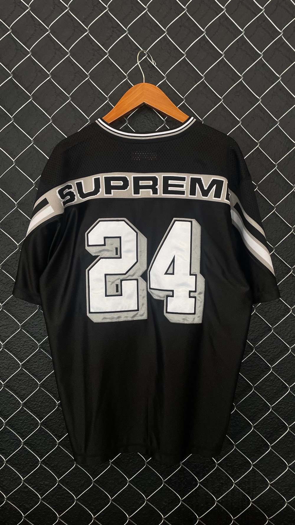 FW24 Supreme Jacquard Rib Jersey - M