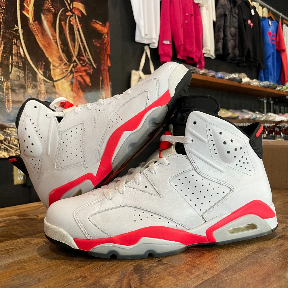 Jordan 6 Retro White Infrared (NO BOX) - Size 11.5