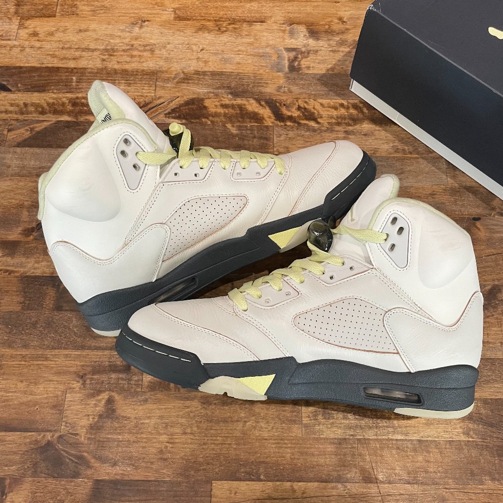 Jordan 5 Retro Luminous Green - Size 11.5W