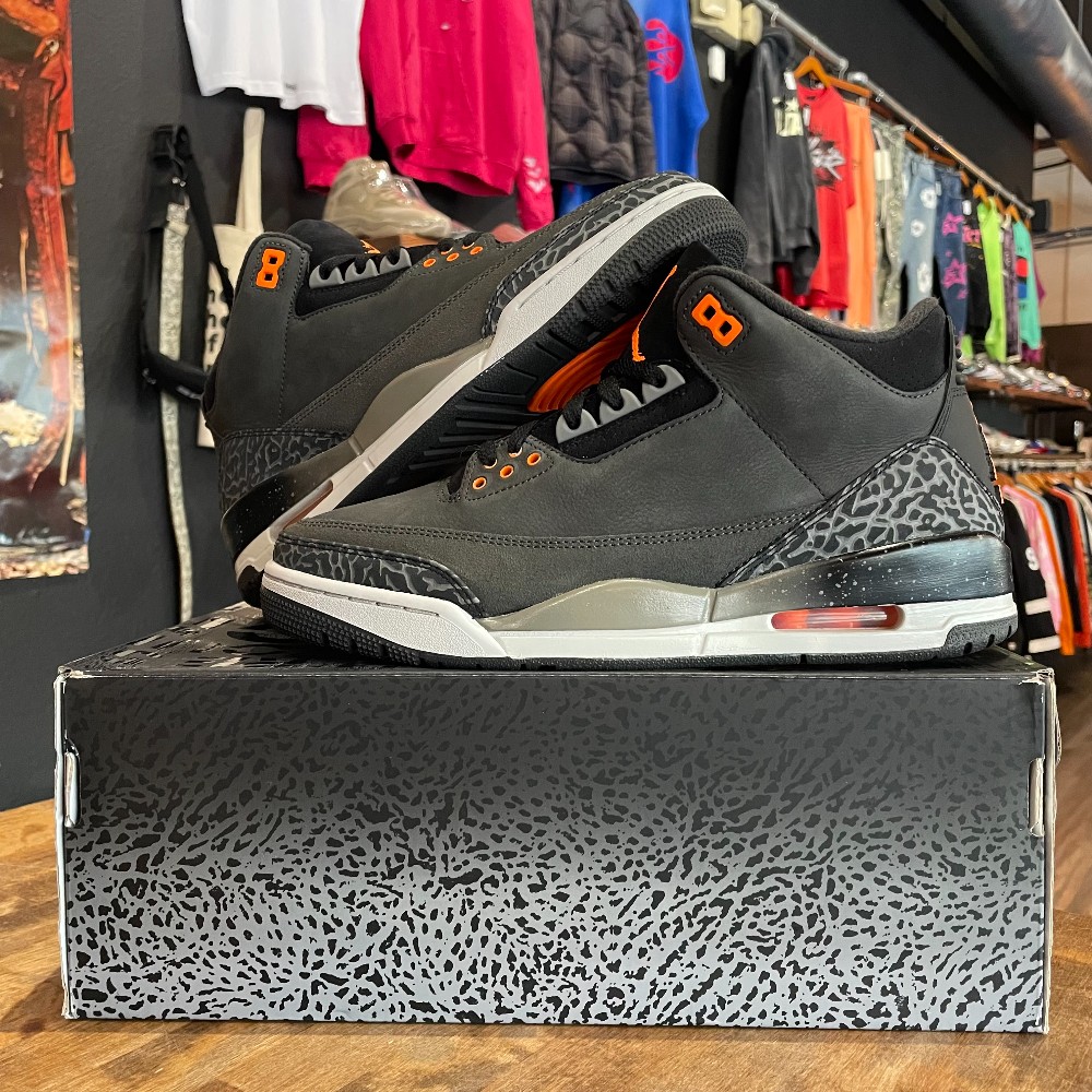 Jordan 3 Fear - Size 9