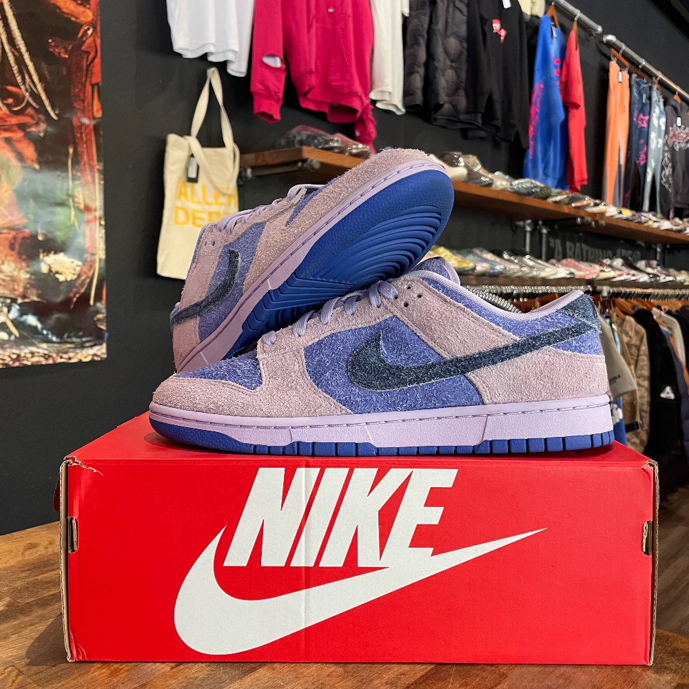 Dunk Low SE Hydrangeas (WMNS) - Size 12W(10.5M)