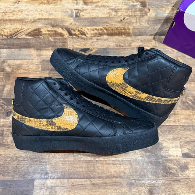 Supreme Blazer Black - Size 9