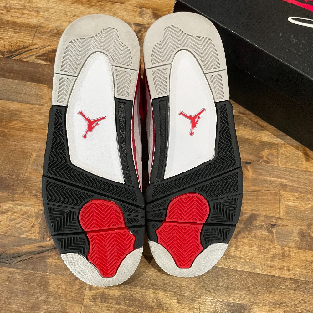 Jordan 4 Red Cement - Size 9