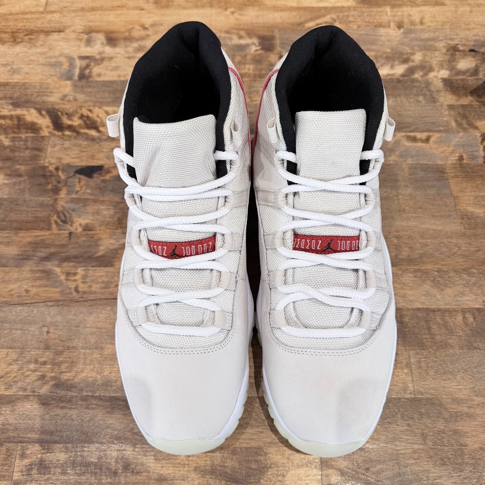 Jordan 11 Retro Platinum Tint - Size 11.5