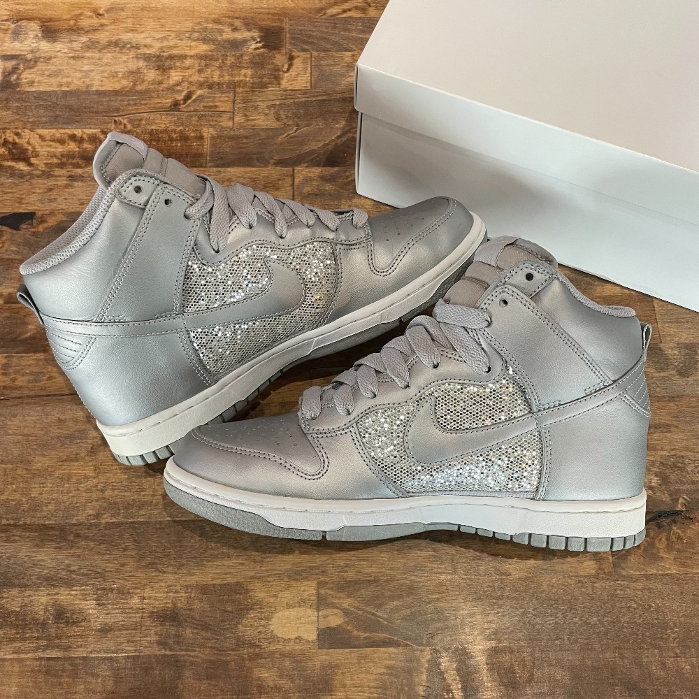 Nike Dunk High (W) Glitter (Replacement Box) - Size 7.5W