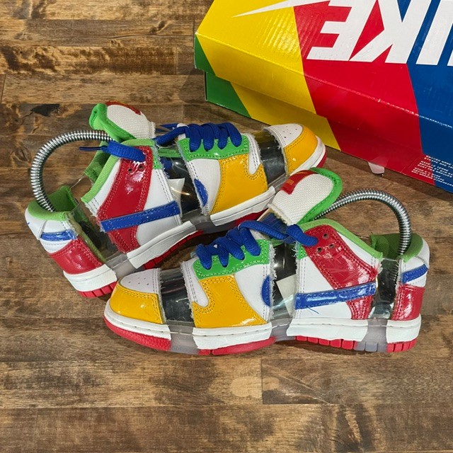 Nike SB DUnk Low e-Bay - Size 4