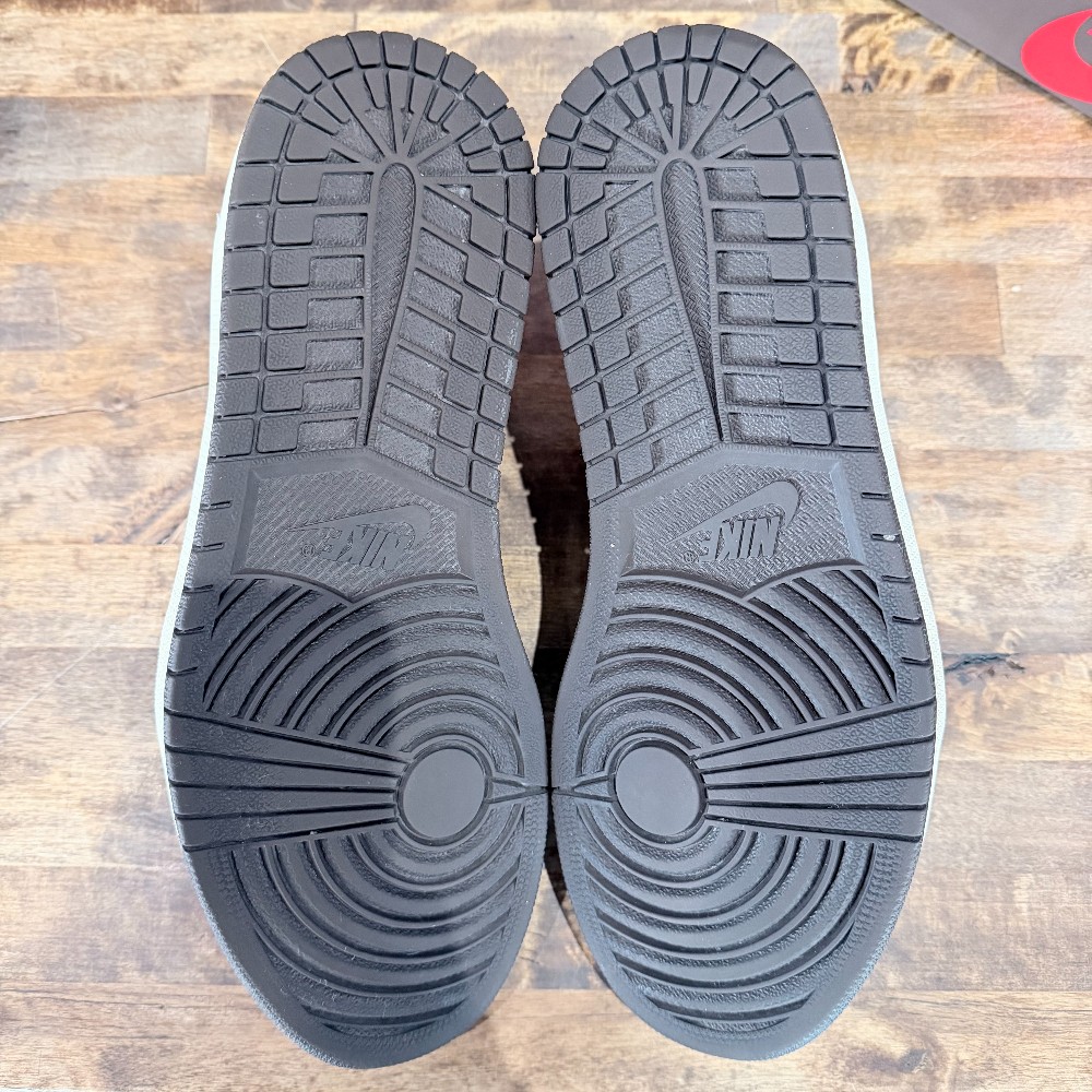 Jordan 1 Low OG Travis Scott Mocha - Size 10