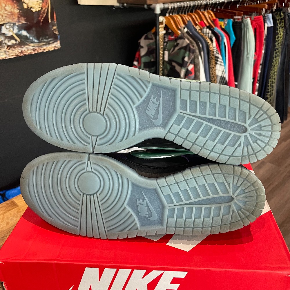 Dunk Low LTD Wizard - Size 10.5