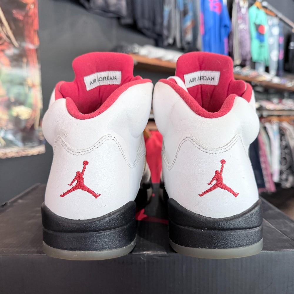 Jordan 5 Retro Fire Red (2013) - Size 10.5