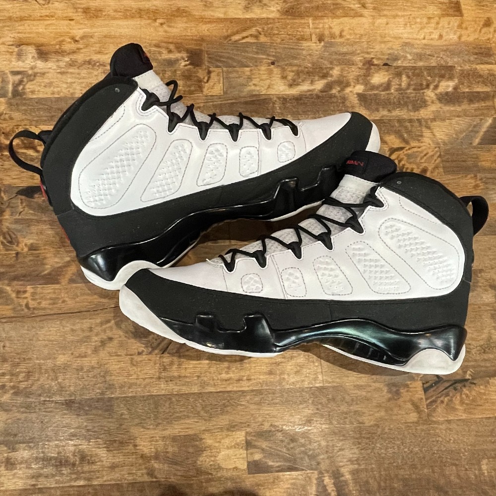 Jordan 9 Retro OG (No Box) - Size 11