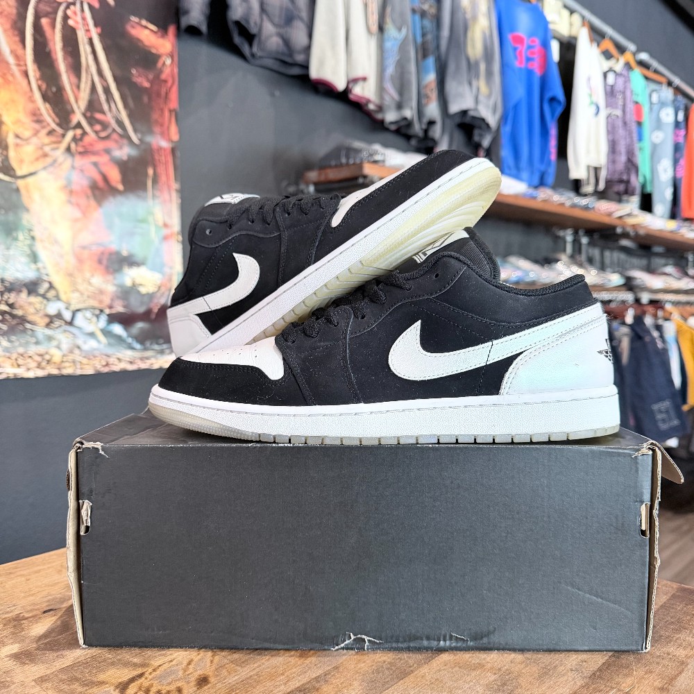 Jordan 1 Low Diamond Shorts - Size 11.5