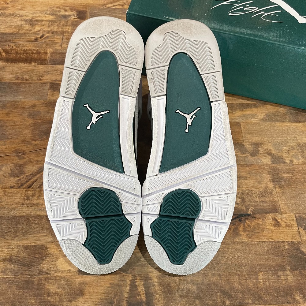 Jordan 4 Retro Oxidized Green - Size 9