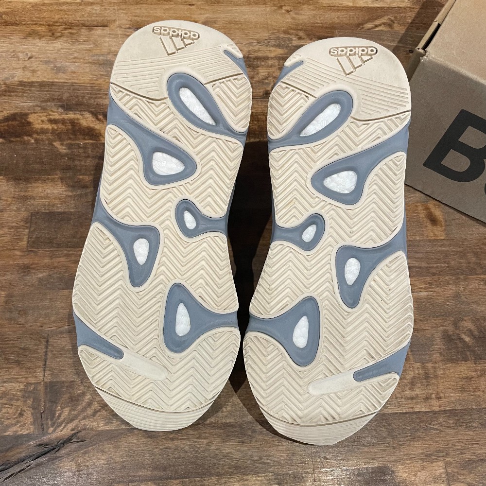 Adidas Yeezy Boost 700 Inertia (Damaged Box) - Size 9