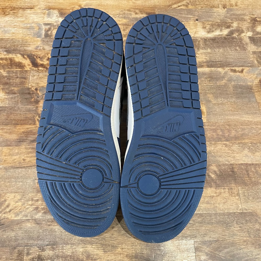 Jordan 1 Midnight Navy (NO BOX) - Size 9.5
