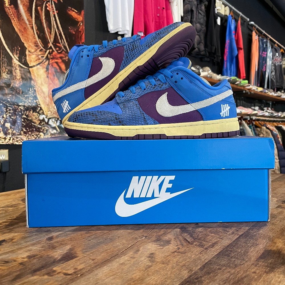 Undefeated x Nike Dunk Low 5 On It - Size 9.5