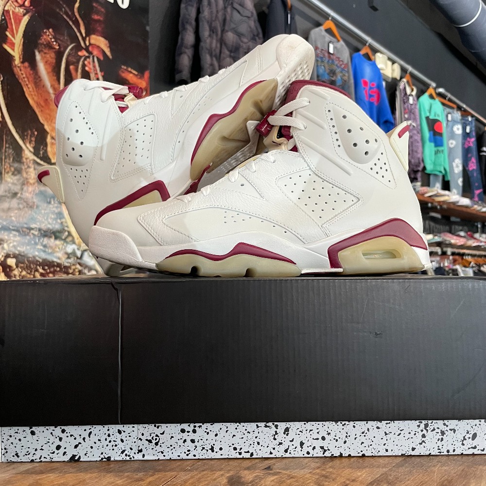 Jordan 6 Retro Maroon (2015) - Size 10.5