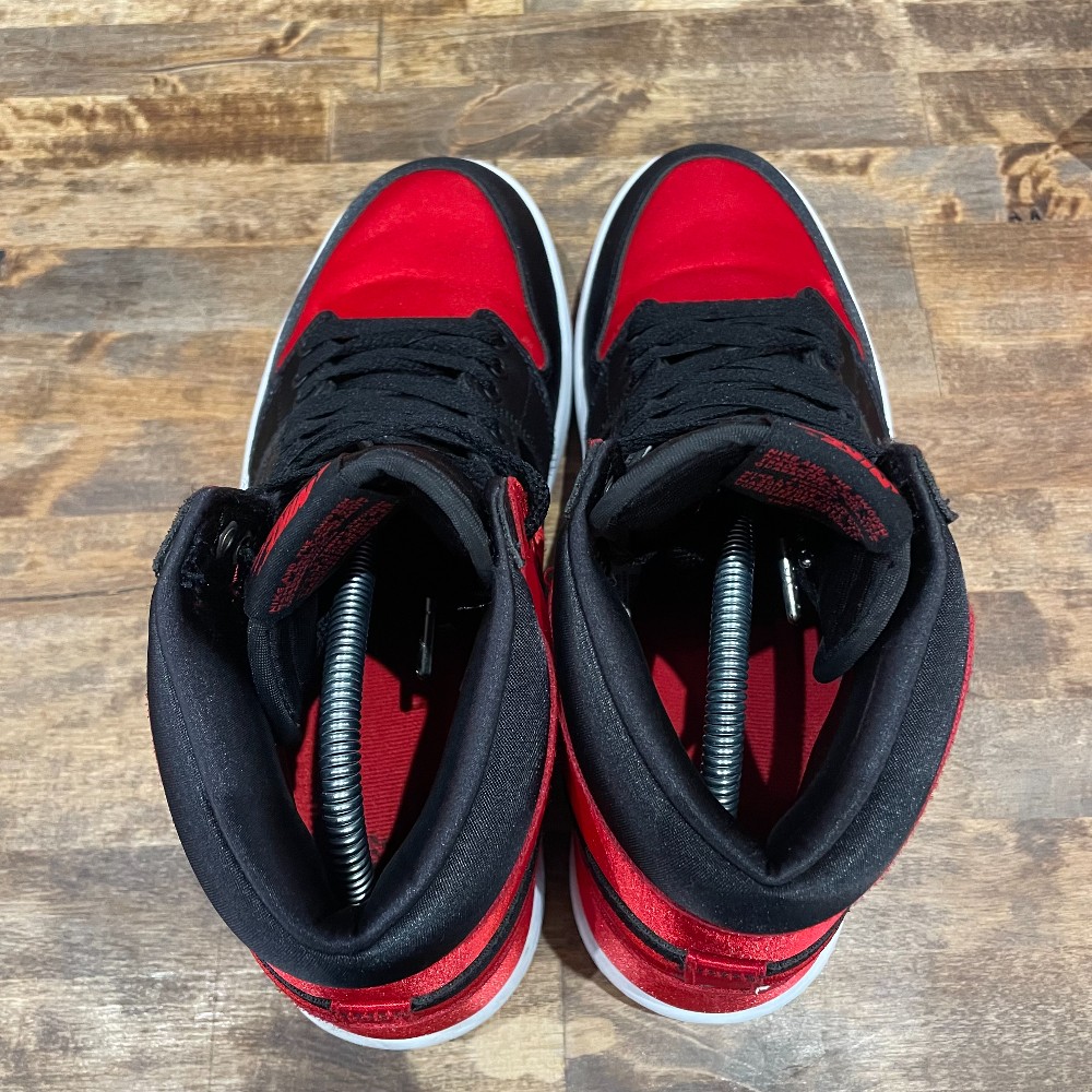 Jordan 1 Satin Bred (WMNS) - Size 11W