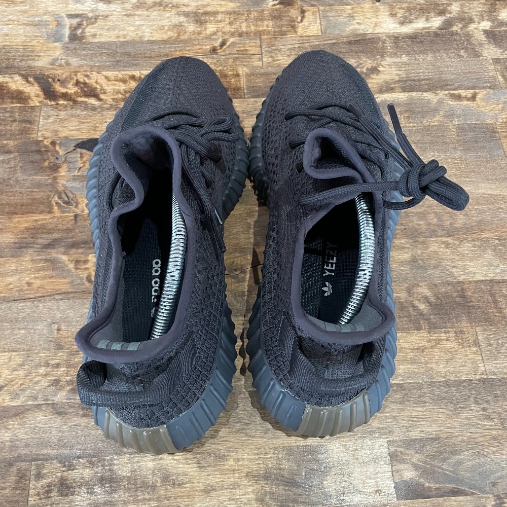 Yeezy 350 V2 Cinder (NO BOX) - Size 11